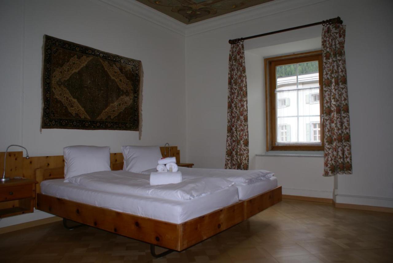 Hotel Historisches Piz Ela