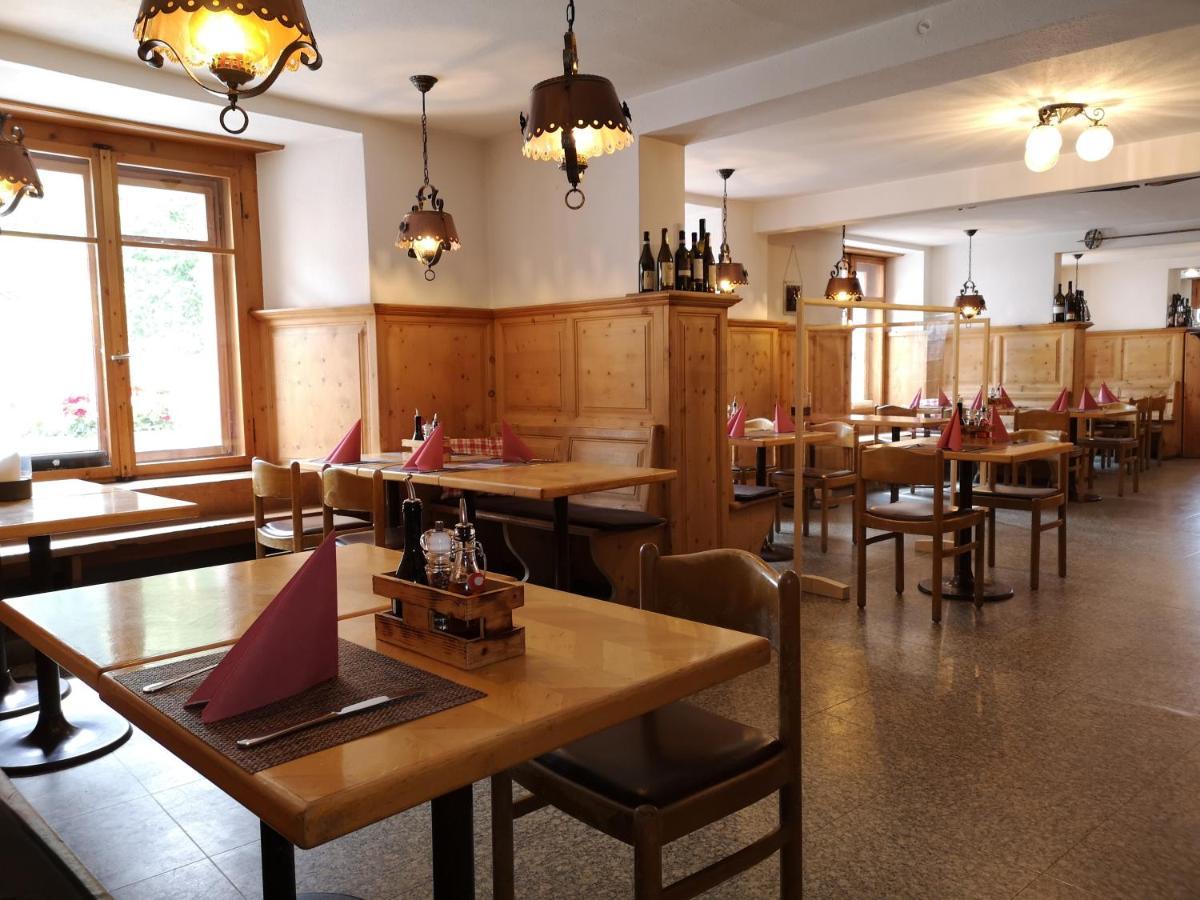 Historisches Piz Ela Hotel *